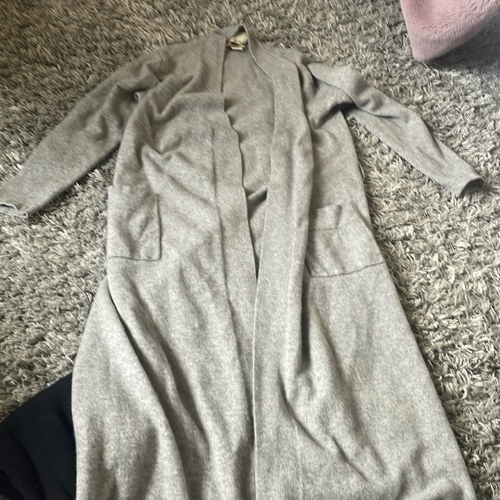 100% cashmere robe